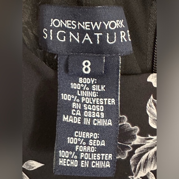 Jones New York Signature Sleeveless 100% Silk Maxie Dress Orchid Print Size 8 - Picture 8 of 9